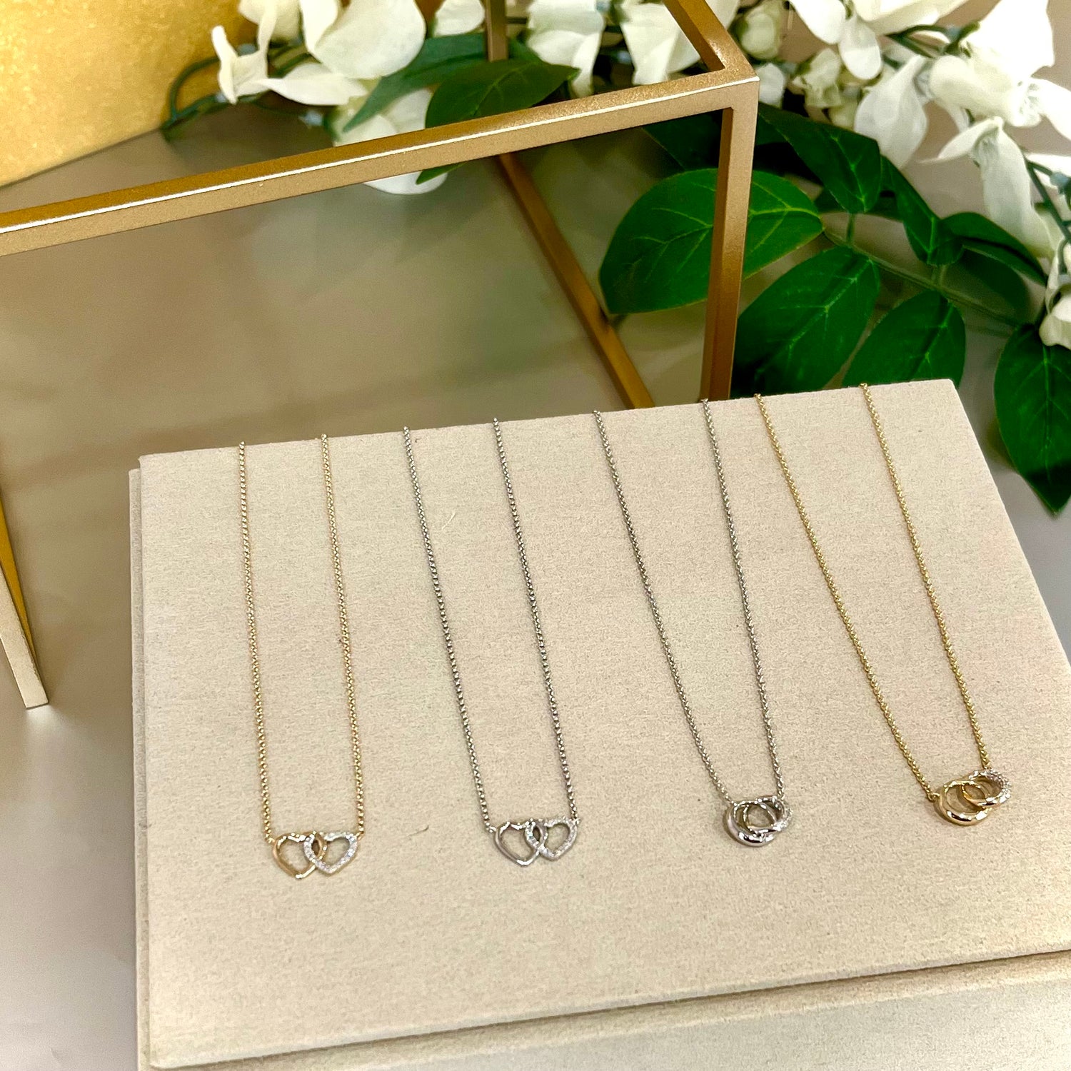 Interlocking Circle Diamond Necklace in 9ct Yellow Gold