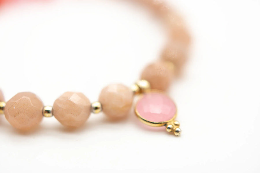 Mala Single Sunstone Coral Bracelet