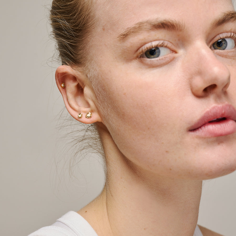 Mini Sunshine Daisy Stud Earrings