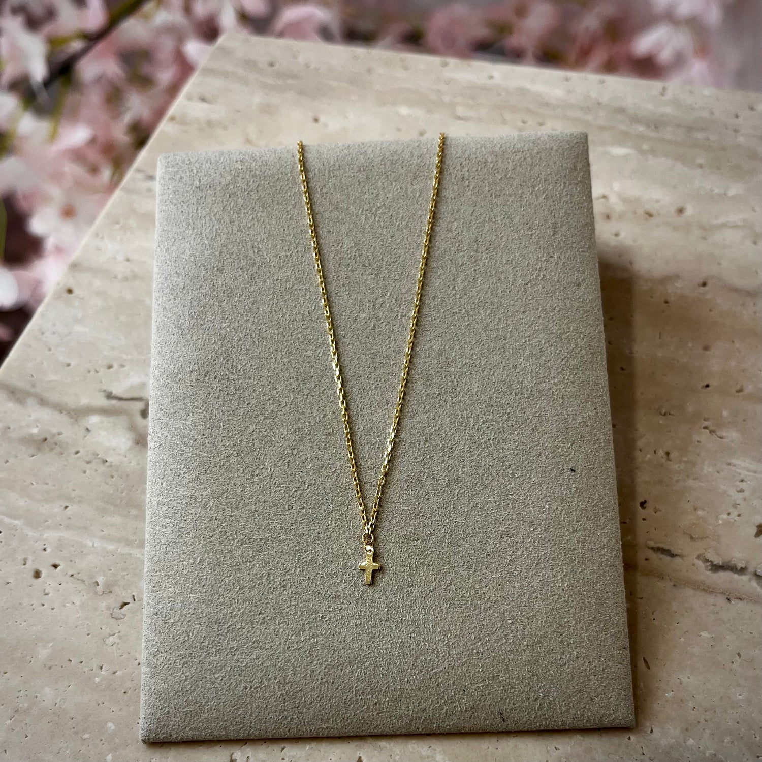 Cross 9ct Gold Necklace