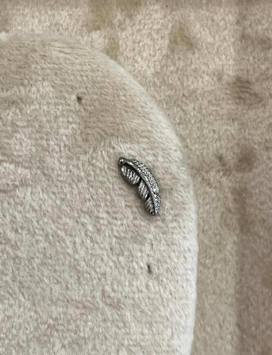 Titanium feather flat back helix stud