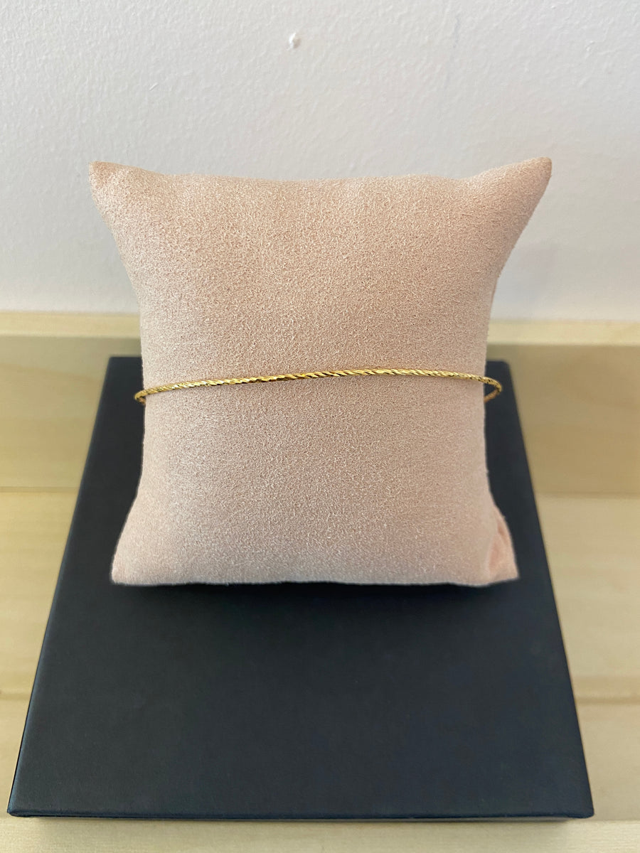 Textured 9ct Gold Bracelet