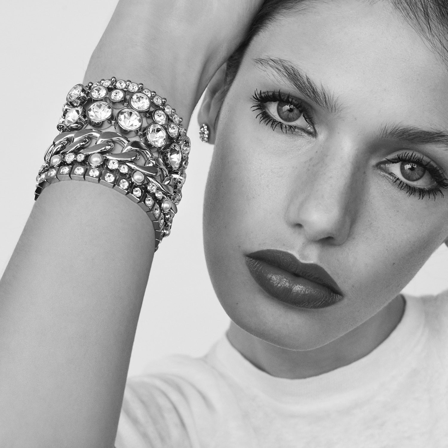 Sacha SG Crystal White Pearl Bracelet