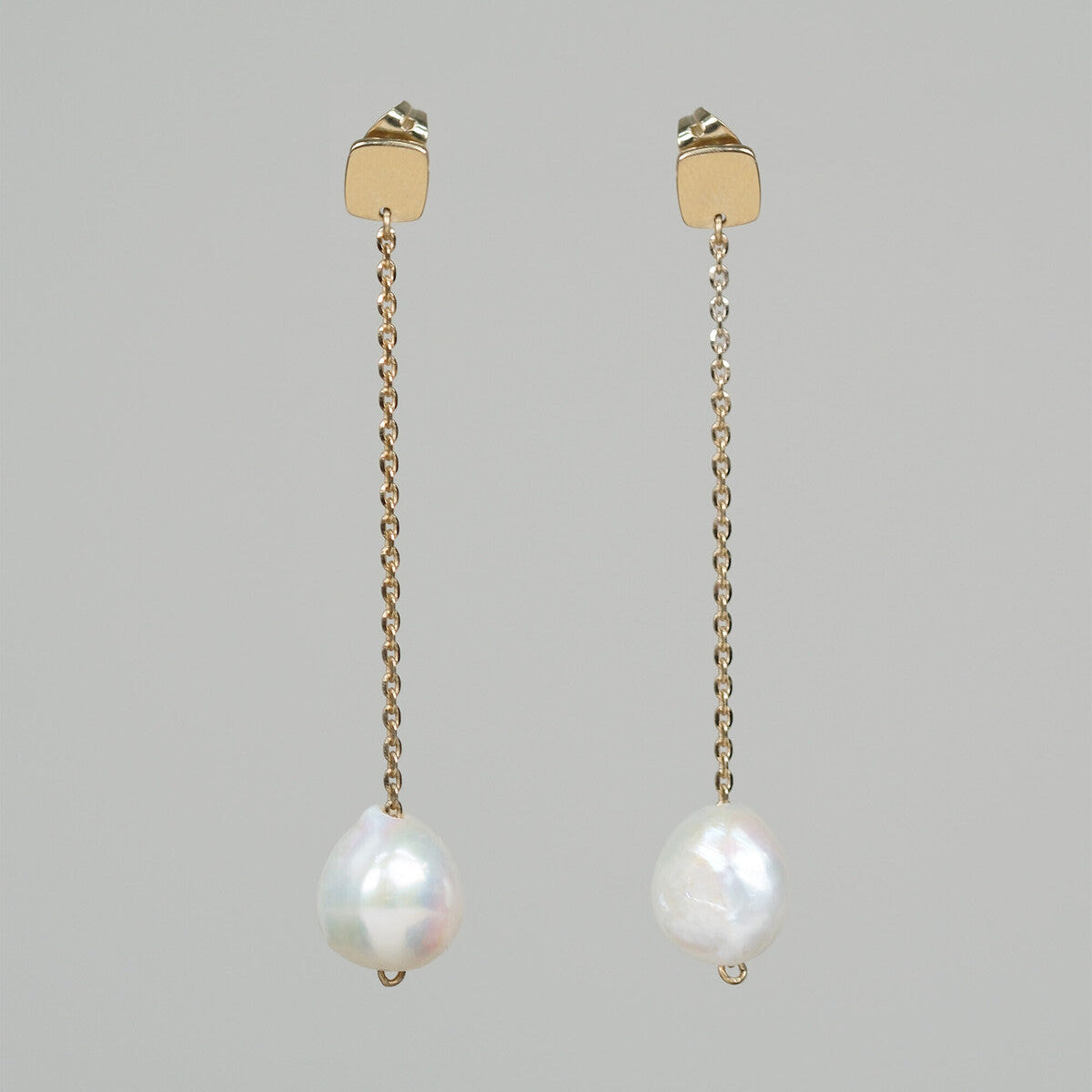 Pendant Pearl Earrings