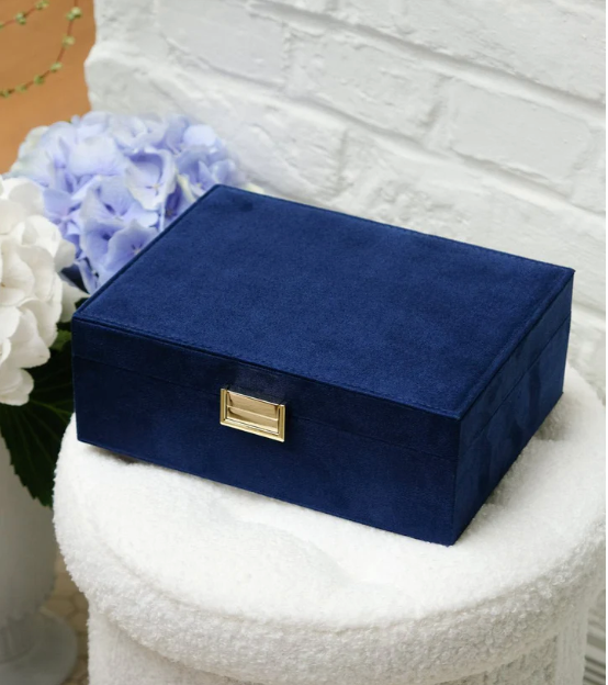 Louise Velvet Jewelery Box