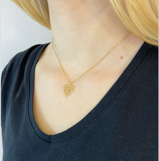 Design Heart 9ct Gold Necklace