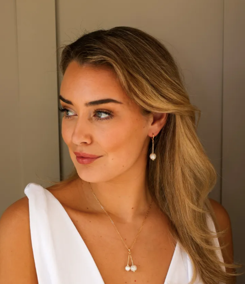 Aoibhianne White Tube Earring - Short