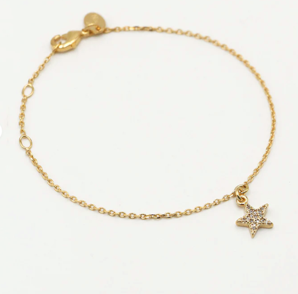 Lily Chain Bracelet with Charm