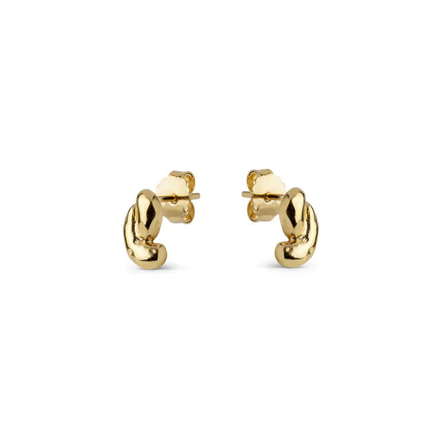 Nari Stud Earrings