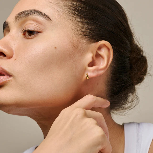 Sana Stud Earrings