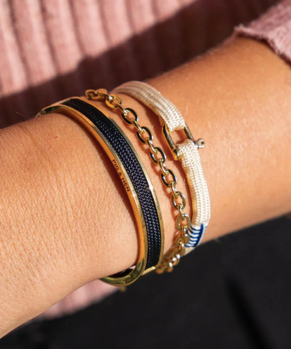 Emily Black - Gold Bracelet